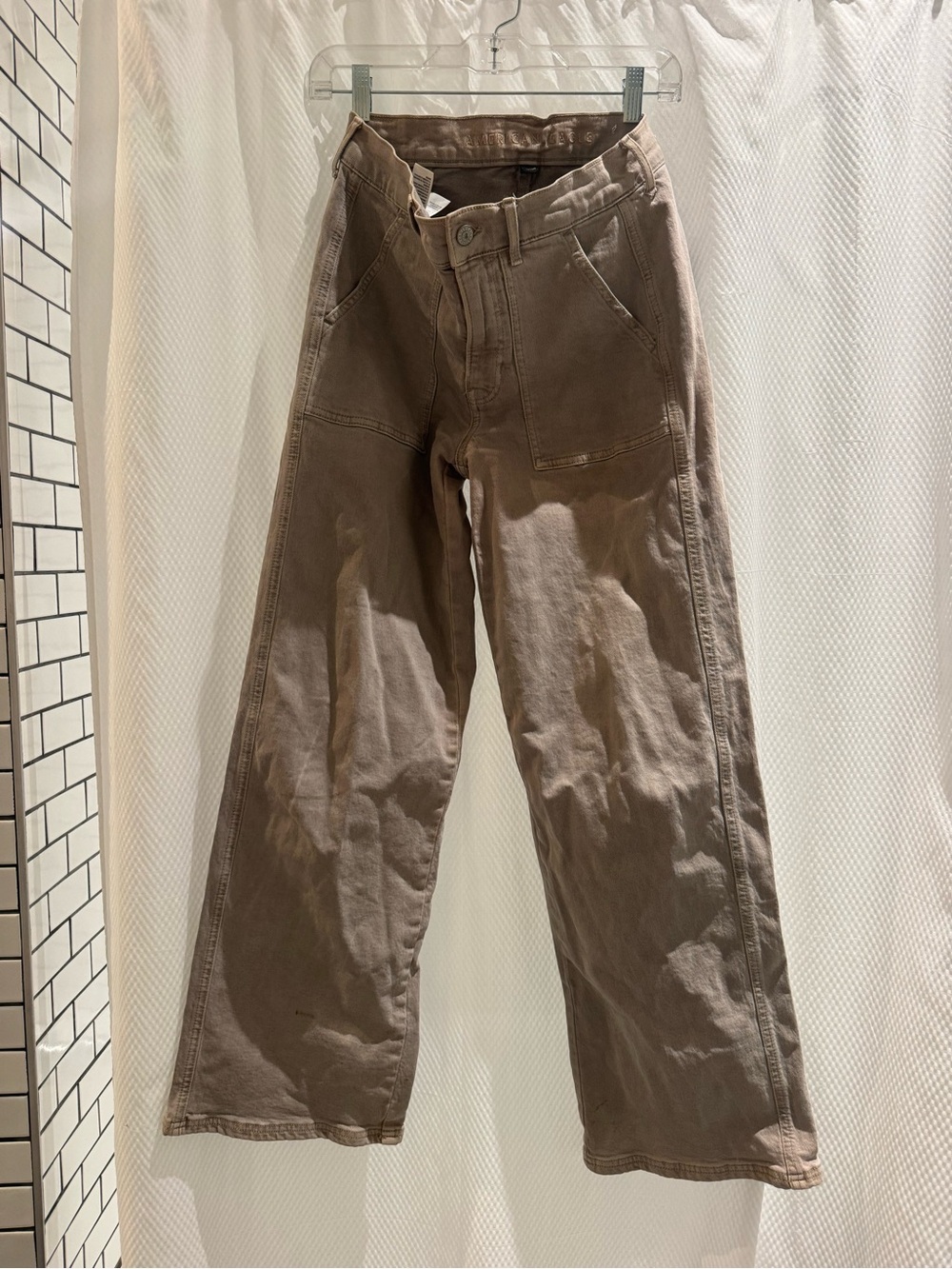 American Eagle Outfitters Women's Wide-Leg Cargo Pants in Brown Taupe